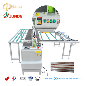 Machine de découpe automatique de tôles d'aluminium JUNDE avec affichage numérique et positionnement, coupe à 90 degrés - Product Image 1