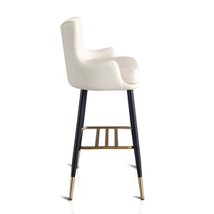 Tabouret de <span class=keywords><strong>bar</strong></span> de luxe en cuir PU avec pieds en métal noir doré, pour café, maison, cuisine, bureau, restaurant - Product Image 2