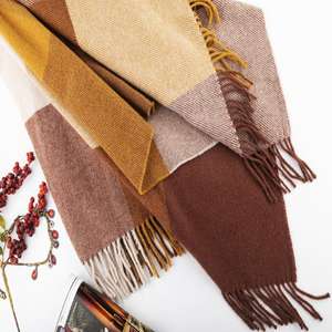 Dr.Wool 130*170CM Moderne karierte Wolldecke Einfaches koreanisch inspiriertes gewebtes Design 100% Wolle 380g/m² Quasten wurf für das Home Festival - Product Image 1