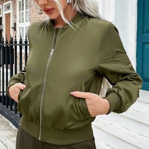 Veste d'hiver pour femme à manches longues avec poche oblique, vente en gros OEM - Product Image 2