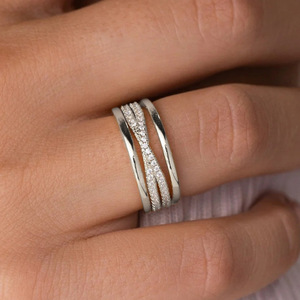 Anelli in Oro Giallo T0350 con Diamanti Taglio Brillante Rotondo Colore G Naturale Gioielli Minimalisti da Matrimonio per Donna - Product Image 2