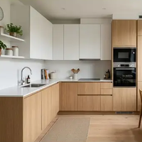 Armoire de rangement de cuisine moderne minimaliste carrée en MDF laqué sur mesure avec comptoir et évier en marbre