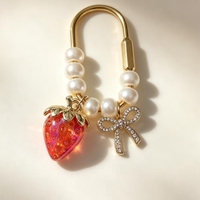 Breloque personnalisable pour sac de plage, style Bohème, avec motif Fraise, Strass, Nœud, Perles et Pompon, Porte-clés, Accessoire de sac, Cadeau pour elle