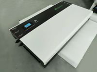Baterai LiFePO4 12V 200Ah Terpasang di Dinding RV, Output Daya Stabil, Baterai Lithium Cadangan Tenaga Surya untuk Camper Van
