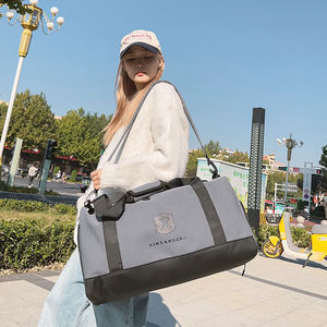 Sac de voyage unisexe personnalisé de grande capacité, sac de sport imperméable, sac à main de sport avec compartiment pour chaussures, compagnon de voyage élégant - Product Image 2