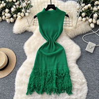 T26226 Boutique 2026 Fournisseur de Vêtements Tendance Robe Mini Femme Tricotée à Pompons Col Roulé Sans Manches Élégante Décontractée