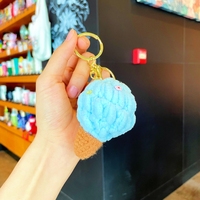 Cadeau en gros de porte-clés boule de crème glacée en peluche de fourrure de luxe pour les filles
