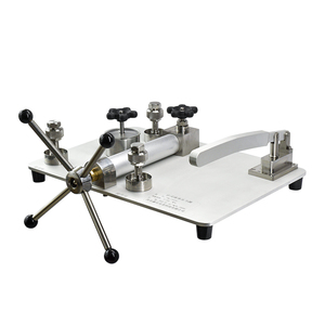 Pompe de bureau 1600 bars, instruments de mesure, source de bureau - Product Image 3