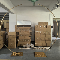 Support de lustre en arc de fleurs artificielles NIKA Cadre en demi-cercle en métal et fer pour l'extérieur