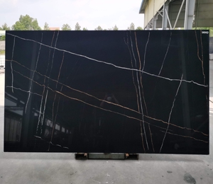 Luxury Sahara Noir <b>Black</b> Quartz Slabs with Gold and White Veins for Bathroom Feature Wall Wholesale - Product Image 3