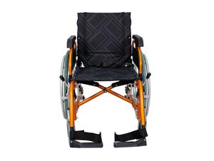 Silla de Ruedas Ligera de Aluminio con Respaldos Reclinables y Reposabrazos Ajustables en Altura y Reposapiés Abatibles - Product Image 3