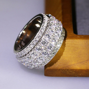 Anello a Mezza Fascia Stile Street per Uomo e Donna - Product Image 4