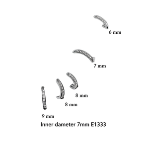 Orecchini a polsino alla moda con cristalli e strass, diametro interno 7mm, montatura a canale, in lega di zinco, gioielli unisex alla moda E1333 - Product Image 1