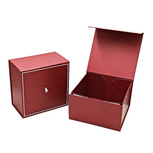 Caja Cuadrada Rígida para Sombreros, Cierre Magnético, Plegable, Embalaje para Regalo, Venta Caliente - Product Image 1