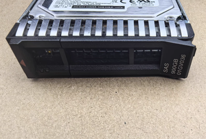 Baru dan 01GV036 Series Series 900GB 12Gbps SAS 15K RPM 2.5 inci HDD perusahaan Drive kondisi bersih pengiriman cepat - Product Image 5