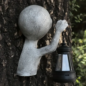 Statue <span class=keywords><strong>extraterrestre</strong></span> en résine grise personnalisée Figurine <span class=keywords><strong>extraterrestre</strong></span> peinte à la main lanterne motif Animal sur le thème de l'anime décor de jardin nautique - Product Image 2