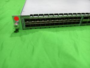 Commutateur réseau Arista DCS-7280SR2A-48YC6-R 48x 25GB SFP25 6x 100GB QSFP100 B-F Air Switch - Product Image 1