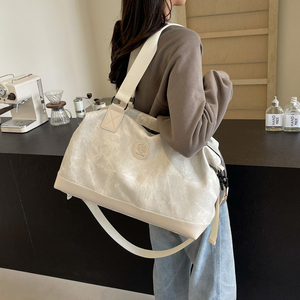 <span class=keywords><strong>Sac</strong></span> <span class=keywords><strong>de</strong></span> <span class=keywords><strong>sport</strong></span> grande capacité Séparation humide et sèche Trolley <span class=keywords><strong>de</strong></span> <span class=keywords><strong>sport</strong></span> <span class=keywords><strong>de</strong></span> yoga résistant à l'usure Portable Outdoor Travel Pu Duffel Bag - Product Image 2