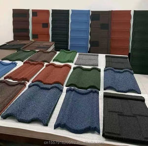 Tuiles de toiture en métal avec pierres colorées de qualité supérieure, tôles de toiture en acier galvanisé ondulé pour la construction - Product Image 1