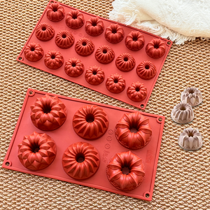 Moule à bonbons en <span class=keywords><strong>silicone</strong></span> de la série Keli à motifs floraux, moule en <span class=keywords><strong>silicone</strong></span> de qualité alimentaire pour <span class=keywords><strong>cannelés</strong></span>, moules en <span class=keywords><strong>silicone</strong></span> pour la cuisson, moule à mousse personnalisable en <span class=keywords><strong>silicone</strong></span> - Product Image 2