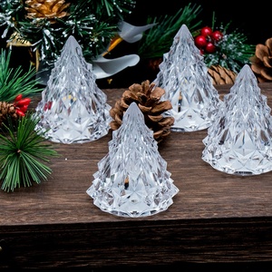 Candela LED a Forma di Albero di Natale, Senza Fiamma, Luce Notturna in Cristallo per Matrimoni, Feste, Decorazioni Natalizie e Atmosfera Domestica - Product Image 2
