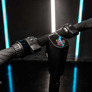 Corcel Mankeel MK090 Scooter de Dos Ruedas con Capacidad de Carga de 120 kg, Scooter Unisex - Product Image 6