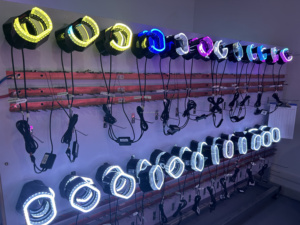 Luz LED DRL para Automóvil, Luz de Circulación Diurna para Faros Delanteros BMW, Ojos de Ángel 5D Universales, Modificación del Conjunto de Faros, Blanco, Amarillo, WRGB - Product Image 1