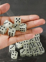 Dés à six faces en acrylique personnalisés, en gros, polyédriques, 14 mm, coins arrondis, points lumineux noirs, pour les jeux de divertissement en bar et KTV