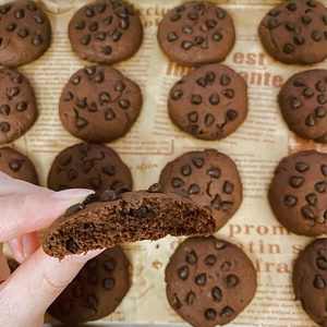 <span class=keywords><strong>Prix</strong></span> Compétitifs Gamme Complète de Chips Halal Plus de Biscuits aux Pépites de Chocolat Biscuits Croustillants et Croquants Double Chocolat - Product Image 1