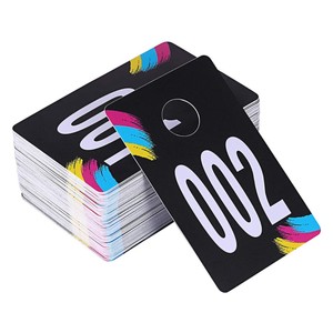 Tùy Chỉnh Tái Sử Dụng Trực Tiếp Bán Quần Áo Móc Áo Thẻ Nhựa 400 Số Liên Tiếp Xếp Gương Số Thẻ - Product Image 1