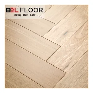 江苏BBL HDF + 木饰面12毫米厚度人字工程木地板