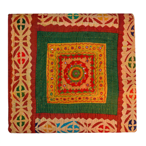 Couvre-lit indien en coton appliqué fait à la main - Product Image 1