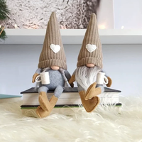Boneka Rajut Tanpa Wajah 2027 Independent Station, Kaki Gantung, Tangan Menggiling Kopi, Dekorasi Natal, Boneka Plush untuk Rumah dan Penggunaan Sehari-hari