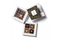 Boîte à chocolat rigide en papier kraft, nouveau design, recyclable, avec estampage à chaud doré, revêtement UV et gaufrage