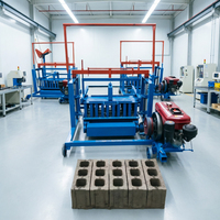 Máquina pequeña para fabricar bloques de cemento y ladrillos de hormigón, tipo móvil, con capacidad de producción eficiente