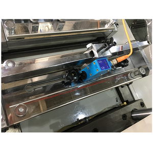 مبيعات المصنع ، سعر منخفض ، جودة عالية ، صناعة الملصقات آلة قطع القوالب الدوارة المتقطعة بالقالب الفارغ - Product Image 4