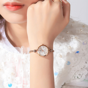 นาฬิกาควอทซ์ของผู้หญิงของแท้ นาฬิกาข้อมือสแตนเลสและทองแดงประดับเพชร นาฬิกากันน้ำแบบลำลองสำหรับธุรกิจ - Product Image 2