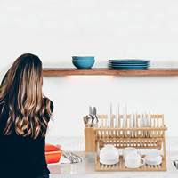 Estante Esquinero de Bambú de 18 Niveles, Escurridor de Platos Plegable con Almacenamiento para Especias y Botellas, para Islas y Carritos de Cocina