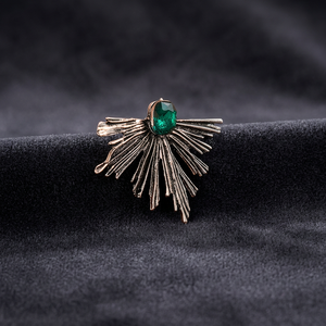 Pendientes de Aro con Forma de Esqueleto Vintage, con Piedra Verde Corte Esmeralda, Chapados en Oro, de Latón, Joyería Unisex Moderna para Fiestas - Product Image 4