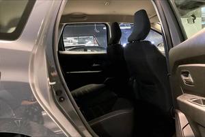 Auto usate completamente rifornite: <span class=keywords><strong>Renault</strong></span> Duster LE SUV 2024 pronta per la spedizione - Product Image 5