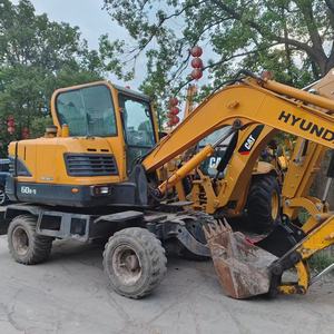 Mini-excavatrice sur roues Hyundai 60W-9 d'occasion, 6 tonnes, moteur, PLC, boîte de vitesses, pompe hydraulique, roulement – 100 % originale, haute qualité, en promotion - Product Image 4