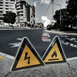 <span class=keywords><strong>Plaque</strong></span> en aluminium Panneau d'avertissement routier Panneau d'avertissement <span class=keywords><strong>de</strong></span> danger <span class=keywords><strong>de</strong></span> foudre réfléchissant - Product Image 4