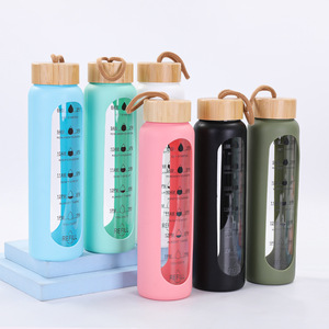 Bicchiere <span class=keywords><strong>in</strong></span> Vetro Borosilicato per Alimenti con Coperchio <span class=keywords><strong>in</strong></span> <span class=keywords><strong>Bambù</strong></span>, Bottiglia d'Acqua <span class=keywords><strong>in</strong></span> Vetro con Custodia <span class=keywords><strong>in</strong></span> Silicone - Product Image 1