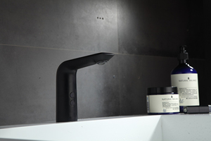 Thiết kế mới thông minh tự động chuyển động cảm ứng cảm biến đồng thau lưu vực vòi nước phòng tắm nóng và màu nước <span class=keywords><strong>TAP</strong></span> - Product Image 6