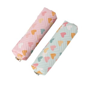 Cartoon Heart Pen Pouch Single Layer Simple Zipper <strong>Pencil</strong> Holder Portable Stationery <strong>Case</strong> for School Kids - Product Image 5
