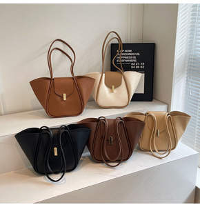 Sac à main de luxe tendance pour femme, spacieux, avec fermeture éclair, sac bandoulière pour femme, sac fourre-tout - Product Image 1