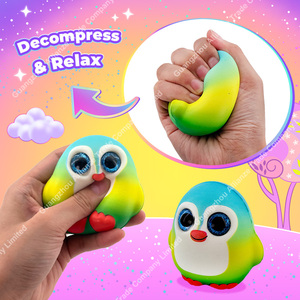 6 Mini Squishies Animaux à Remontée Lente, Jouets à Presser en PU (Singe, Pingouin, Licorne, Paresseux, Mouton) - Product Image 4