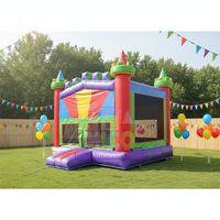 Château gonflable KARRY sur mesure 13x13, pour usage intérieur/extérieur, tous âges, capacité 300-500 kg, 5-10 passagers