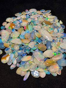 โอปอลเอธิโอเปียธรรมชาติทรงโรสคัทแบบเม็ดเดี่ยว – อัญมณีเม็ดเดี่ยวคุณภาพพรีเมียมสำหรับขายส่ง เหมาะสำหรับทำเครื่องประดับ ราคาขายส่ง - Product Image 3