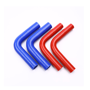 Tubes en silicone Les tubes en silicone personnalisés avec différents angles résistent aux <span class=keywords><strong>temp</strong></span>ératures élevées et basses - Product Image 5